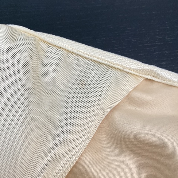 Cream / Off-White Color Lace Teddy with Ribbon Bow - S - Picture 14 of 14